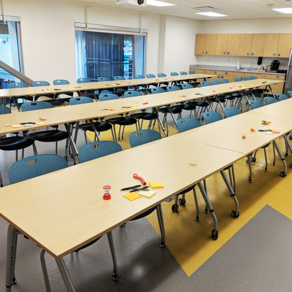 LLB Classroom 15 tables 45 chairs edit